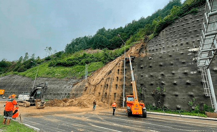 Bolu Dağı Tüneli ulaşıma kapatıldı