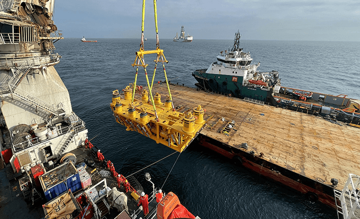 280 tonluk Çepni Karadeniz gazı için denizde